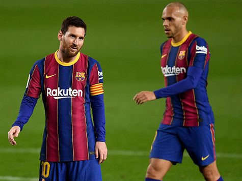 למעט כמה פעולות אישיות טובות של טרינקאו, ברצלונה נראית חסרת השראה לחלוטין. עוד משחק אפור לרזומה עד כה (GETTY)