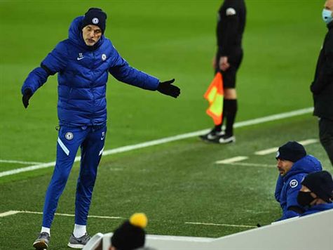 טוכל לא מבין איך הכדור עדין לא נכנס