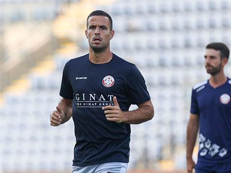 הפועל חדרה תגיע למשחק הזה אחרי שגם היא חוותה את ידה של מכבי ת``א עם הפסד 6:0 במחזור הקודם. גם לחבורה של אסף נמני, כמו לזו של האדיה, נקודה אחת מתוך 6 עד כה. אלפרד ופדידה בחוד של האורחת הערב. גם עידו לוי ב-11<BR><BR>(צילום: דני מרון)