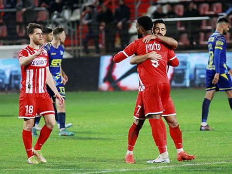 צפו בפנדל המוצלח של פרדי פלומן