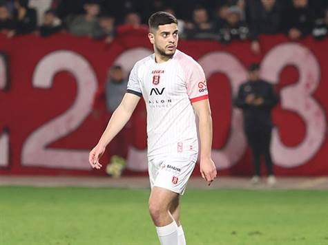 סיום בדוחא: חלוקת נקודות בין סכנין להפועל ירושלים, אחרי 0:0 ומשחק רע מאוד של שתי הקבוצות. אופק נדיר הורחק בדקה ה-88 לאחר שרב עם קהל סכנין (דני מרון)