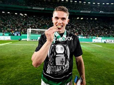 הסיפור הגדול של המשחק הערב הוא החזרה של ויקטור יוקרס לבירת פורטוגל. הוא כבש לא פחות מ-97 שערים ב-102 הופעות במדי ספורטינג וכעת יחפש להדיח אותה מהאלופות בצמד המפגשים. איזו קבלת פנים תחכה לו באיצטדיון ז'וזה אלבלדה? (GETTY)