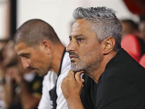 ההרכב של בית"ר ירושלים: יצחקי מפתיע ועולה עם דור חוגי בקישור, לצד זיו בן שימול ובוריס אינו. עומר אצילי, גונזאלס וקאלו בהתקפה (צילום: מאור אלקסלסי)