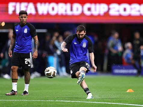מסי בהכנות אחרונות (Buda Mendes/Getty Images)