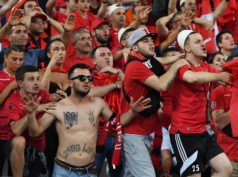 הקהל האלבני עדיין מאמין (getty)