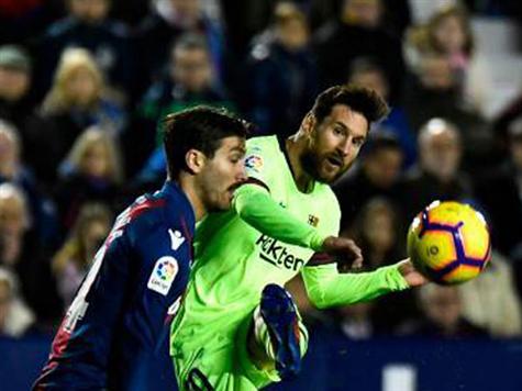 צריך לומר את האמת, ברצלונה לא משהו ב-25 הדקות הראשונות (JOSE JORDAN, Getty)