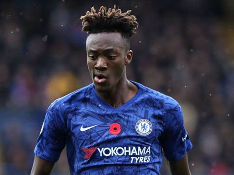 <P>צ`לסי מגיעה למשחק במצב מצויין, הלונדונים ממוקמים במקום השלישי בטבלה, עם מספר נק` זהה ללסטר השנייה.</P>
<P>הכחולים מגיעים למשחק ברצף מצויין של לא פחות מ-6 ניצחונות רצופים, והם ירצו להמשיך במומנטום ובניסיון להידבק לליברפול המוליכה.</P>