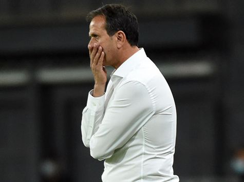 כנראה שזה לא נועד לקרות מבחינת ב``ש: ויטור ``החליק`` לאחור כדור קרן, וחטואל שהיה מול שער חשוף לא הצליח להסיט אותו לרשת. החמצת ענק של המחליף! (ברני ארדוב)