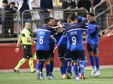 <STRONG>צפו בגויאגון קובע 0:3 ענק לבית``ר תל אביב/בת ים</STRONG>