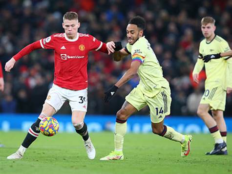 שני שערים בתוך 10 דקות באולד טראפורד. האם נראה את הרשת זזה פעם נוספת הערב? (getty)