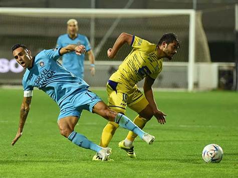 10 דקות לסיום המשחק (ברני ארדוב)