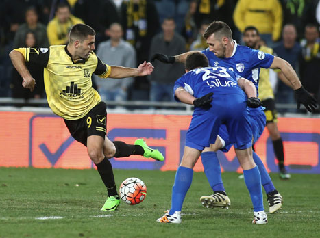 <STRONG>גיבור המשחק מפנה את מקומו אחרי 70 דקות (אלן שיבר)</STRONG>