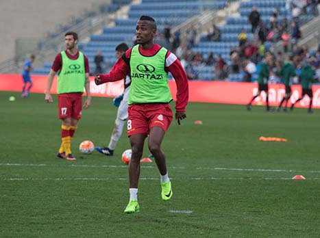 העונה הסדירה מגיעה לסיומה, וכל קבוצה מחפשת נקודות נוספות לקראת מאבקי הפלייאוף הקשים. ברוכים הבאים לזירת המשחק בין מכבי פ``ת למ.ס. אשדוד!