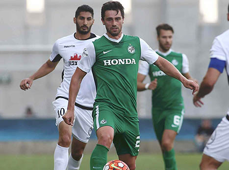 קמיל ואצק המאכזב. מלבד השער של קינן, משחק חלש מאוד במושבה עד כה (צילום: אלן שיבר)