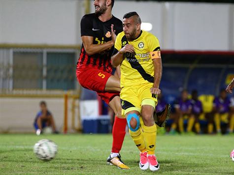 סבע מתקשה. נתניה עדיין לא במשחק (צילום: לירון מולדובן)