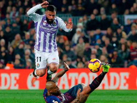 דניאלה ורדה האיטלקי נבלם על ידי וידאל (PAU BARRENA, Getty)