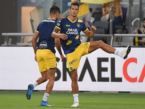 מתקרבים לשריקת הפתיחה (ברני ארדוב)