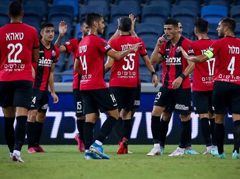 שתי הקבוצות פתחו את העונה היטב בגביע הטוטו: הפועל חיפה הגיעה עד חצי הגמר, עם תיקו ושלושה ניצחונות - אבל הפסידה בפנדלים להפועל ב``ש. נתניה ניצחה שלוש פעמים והפסידה פעמיים (צילום: מאור אלקסלסי)