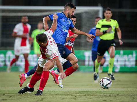 פתיחה קצבית. (אנצ`ו גוש, סוכנות ג`ני)