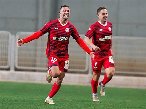 <STRONG>והנה השני! (אלן שיבר)</STRONG>