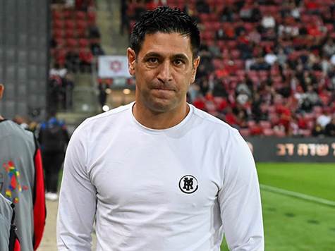 ברדה יודע שניצחון של ב``ש הערב - יפתח פער חמש על הפועל חיפה בקרב על המקום השלישי, ויקרב את הקבוצה שלו לאירופה (צילום: ברני ארדוב)