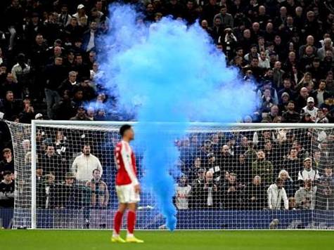 7 דקות תוספת זמן למשחק הזה (GETTY)