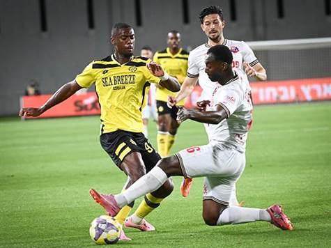 <p>מחצית באצטדיון מרים. 0:0 מאכזב בין נתניה להפועל חיפה (ברני ארדוב)</p>