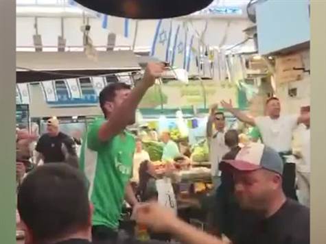 לא כל הקהל שרצינו לראות אכן יהיה הערב בטדי, אבל מי שהגיע לירושלים - כבר מחמם את הגרון. צפו בתיעוד מעיר הבירה