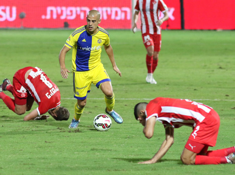 טב``ח מוקף ביריבים כואבים (דני מרון)