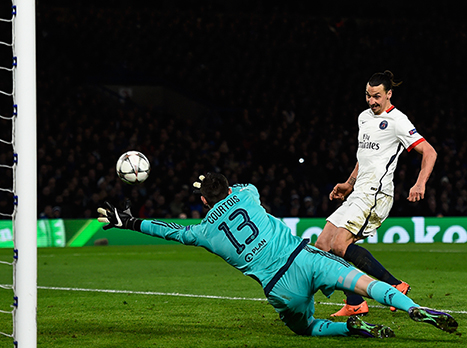 זלאטן קירב את פ.ס.ז` לרבע גמר ליגת האלופות (gettyimages)
