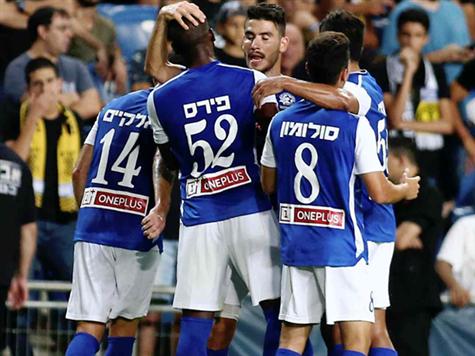 איזה משחק מתפתח לנו במושבה! מזכיר את המחזור הראשון בעונה שעברה! (צלם: אלן שיבר)