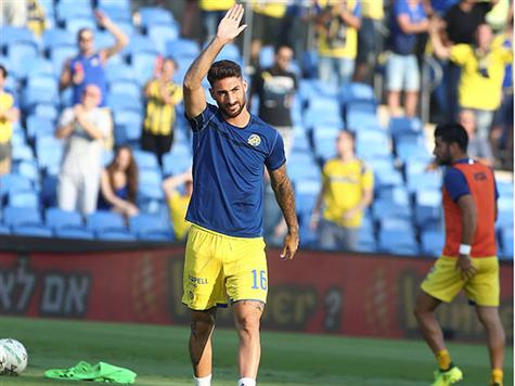 עטר. מול האקסית