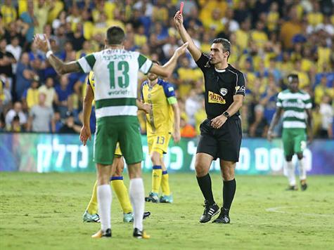 הבלם מורחק! רוקאביצה חטף לבן חיים, שעצר אותו בדרך לראיקוביץ`. יפת שולף אדום מוצדק