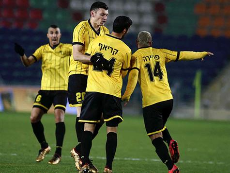 הצהובים שחורים חזרו לחיים (אלן שיבר)