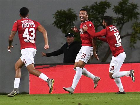 שער בכורה לקאיו בהפועל ת``א, ועוד איזה שער! (צילום: אלן שיבר)