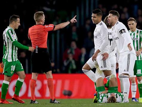 השער מאושר! מערכת ה-VAR מבטלת את ההחלטה של הקוון. שמחה גדולה באצטדיון של בטיס. (getty, Erwin Spek Soccrates Images)