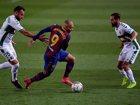 בשנים עברו, לא כל כך מזמן למען האמת, משחק בית של ברצלונה מול קבוצה בסדר הגודל של אלצ`ה היה מספק בדרך כלל חגיגת שערים. היום? בקושי מצבי כיבוש (GETTY)