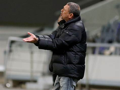 ניר קלינגר. רוצה לראות את קבוצתו מבקיעה שער (אלן שיבר)