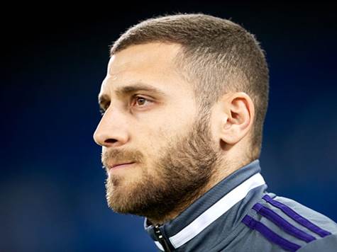 כזכור, מי שלא יעלה הערב לדשא בקאמפ נואו הוא הליגיונר שלנו, שון וייסמן, שסובל מפציעה בגיד ברגלו והוא צפוי להיעדר לעוד כשבועיים (GETTY)