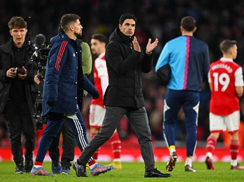 מנגד, ניצחון של המארחים הערב והפער בפסגה יצמח ל-6, כ-16 משחקים לסיום העונה הזו. האם החניכים של ארטטה יעשו היום את העבודה? (GETTY)