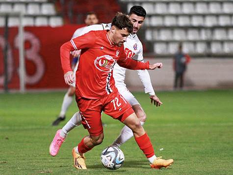 קלר. מרגישים את המחצית מתקרבת (קובי אליהו)