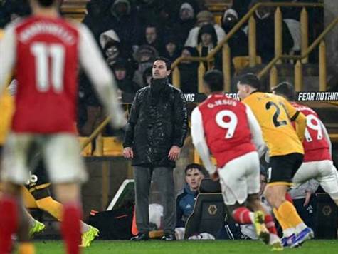 הזמן הולך ואוזל, אבל מרגיש כאילו שער של וולבס הוא לא פנטזיה. ארסנל תאבד נקודות דווקא מול נועלת הטבלה? (GETTY)