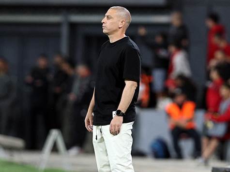 רן קוז'וך רוצה לסיים גם את המחזור הראשון בפלייאוף כשהוא ראשון בטבלה. בשביל זה הוא צריך לנצח (צילום: אלן שיבר)