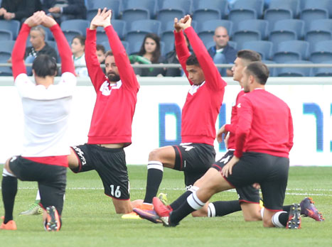 הפועל חיפה רוצה לשמור לעצמה סיכוי להעפיל לפלייאוף העליון (יוסי שקל)