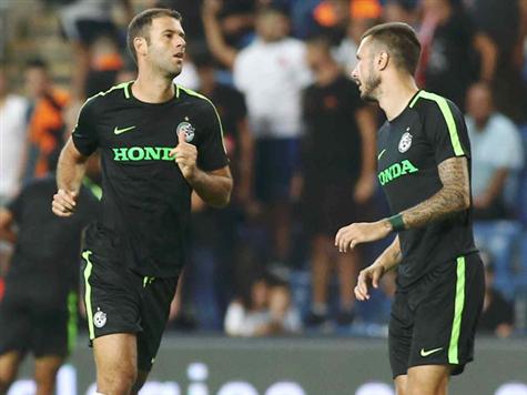 שני השרידים מהעונה שעברה: קינן ורוקאביצה (אלן שיבר)