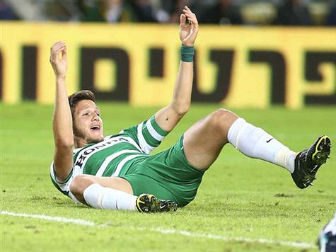 גרשון מתקשה להסתדר עם המהירות של שחקני נתניה (אלן שיבר)