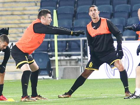 כבר מתחילים... (דני מרון)