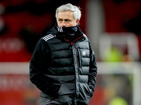 מוריניו, מצידו, יהיה שמח לקלקל ליריבה העירונית ולנמסיס, פפ גוארדיולה, ועל הדרך לעשות עוד צעד אל עבר הבטחת המקום בליגת האלופות בעונה הבאה (Getty)