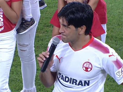 זכה למחווה מרגשת. אליניב ברדה במהלך הטקס