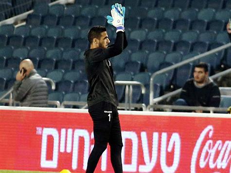 גם בצד השני יעלה שוער מחליף: איתמר ניצן יפתח במקום דודו גורש הפצוע (צילום: אלן שיבר)